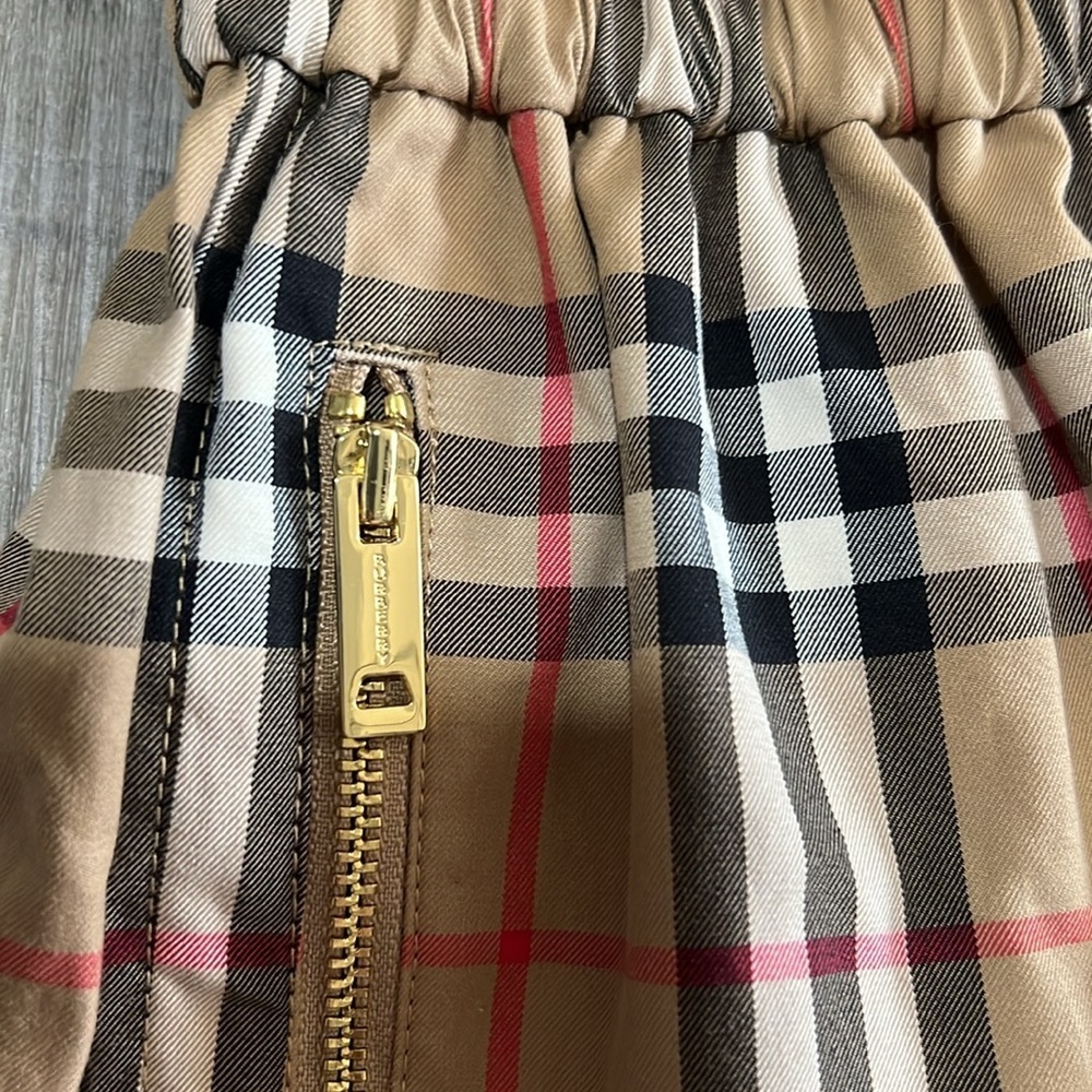 Burberry Vintage Patchwork Check girls shorts size 4 - Picture 5 of 15